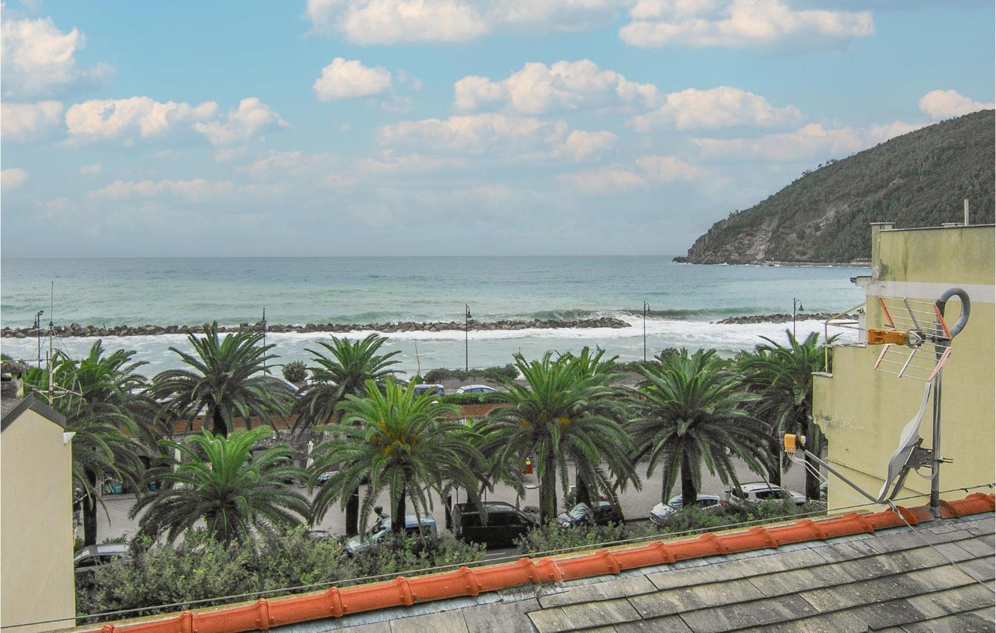 Nice Apartment In Moneglia With Kitchen Exterior photo